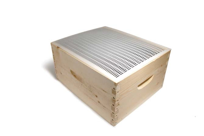 8F Queen Excluder Plastic